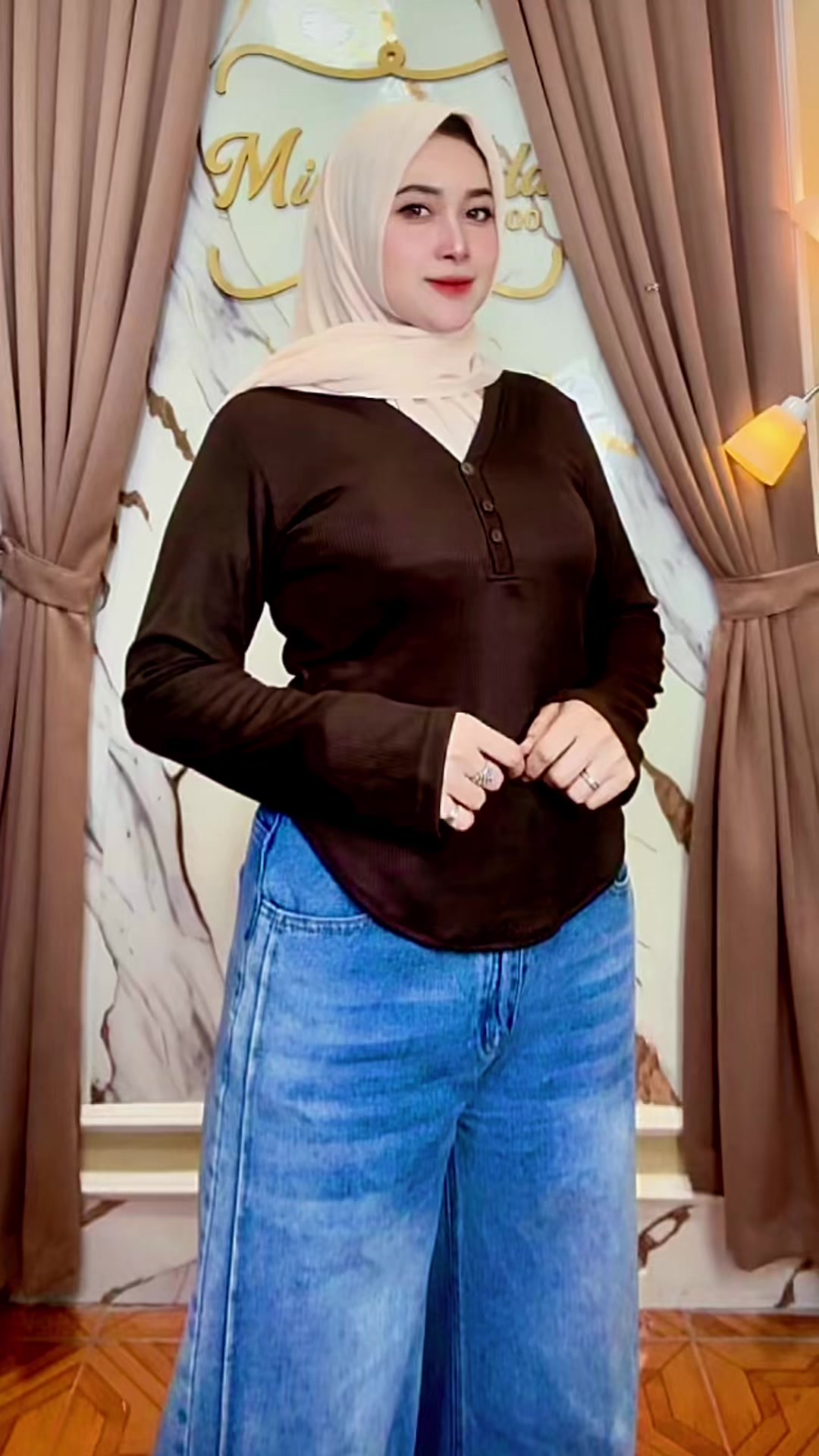 @MissLinda100