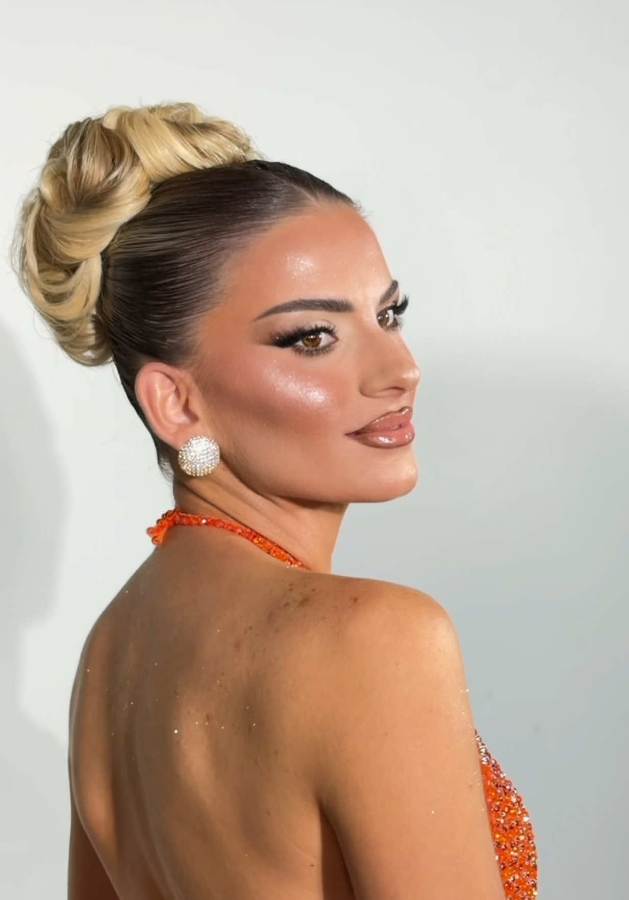 @Liridonabehluli_mua
