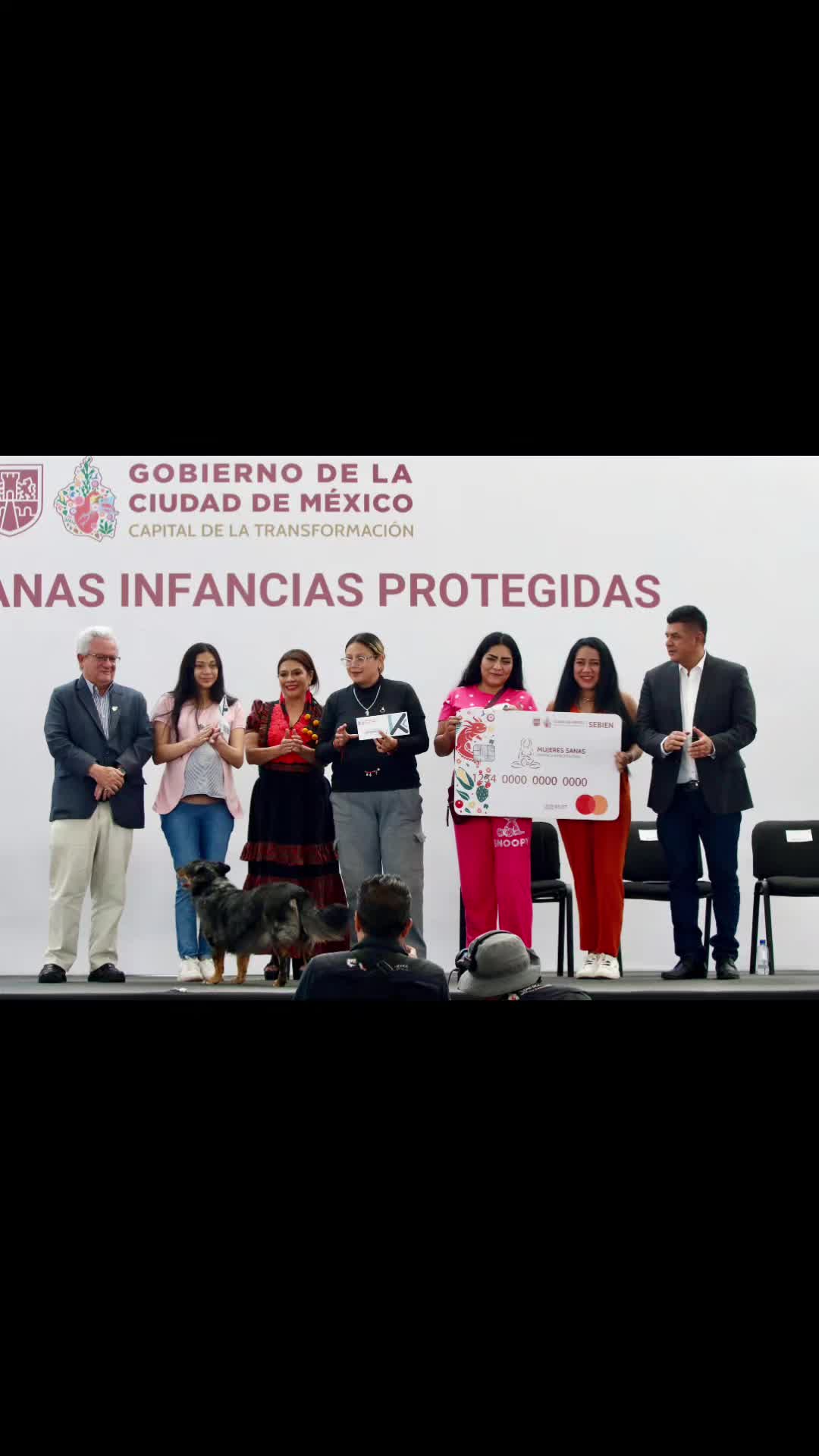 @QuerellaDigital