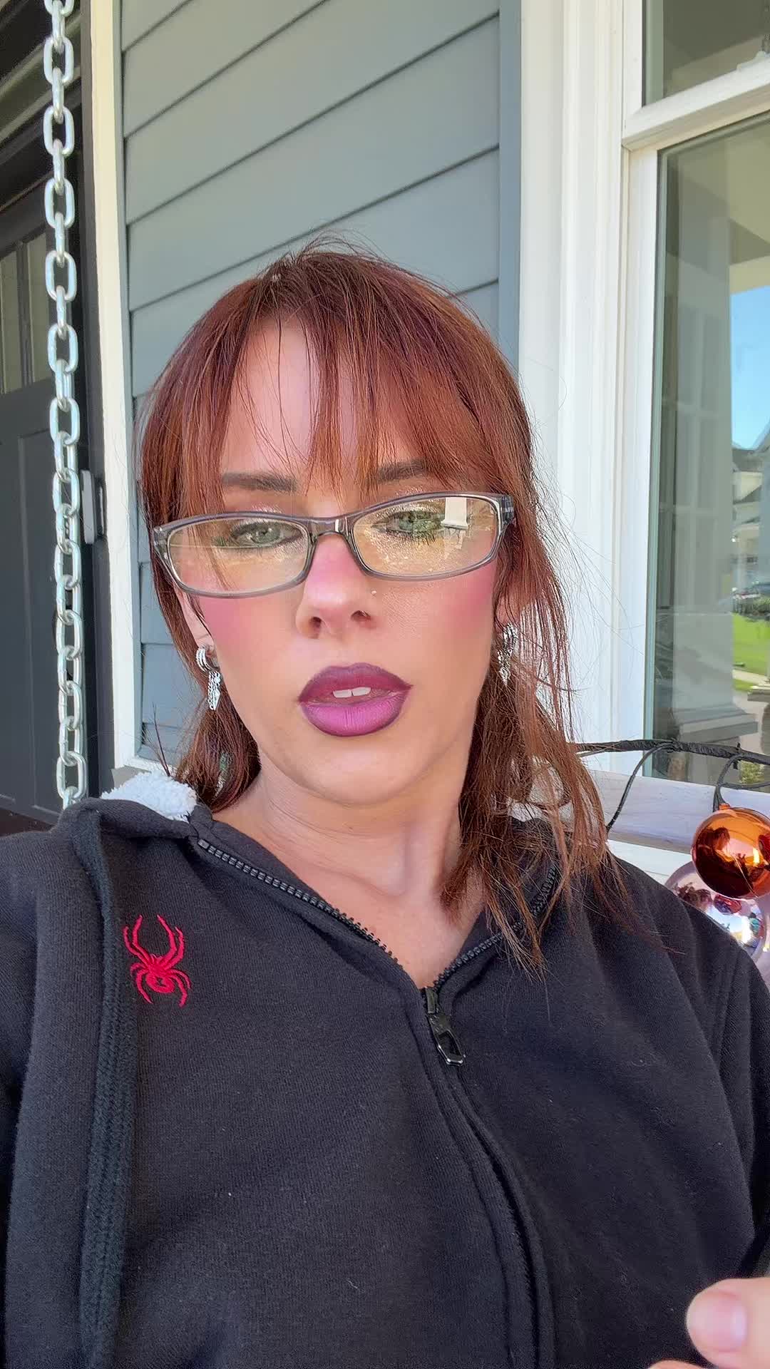 @thejayleeshow