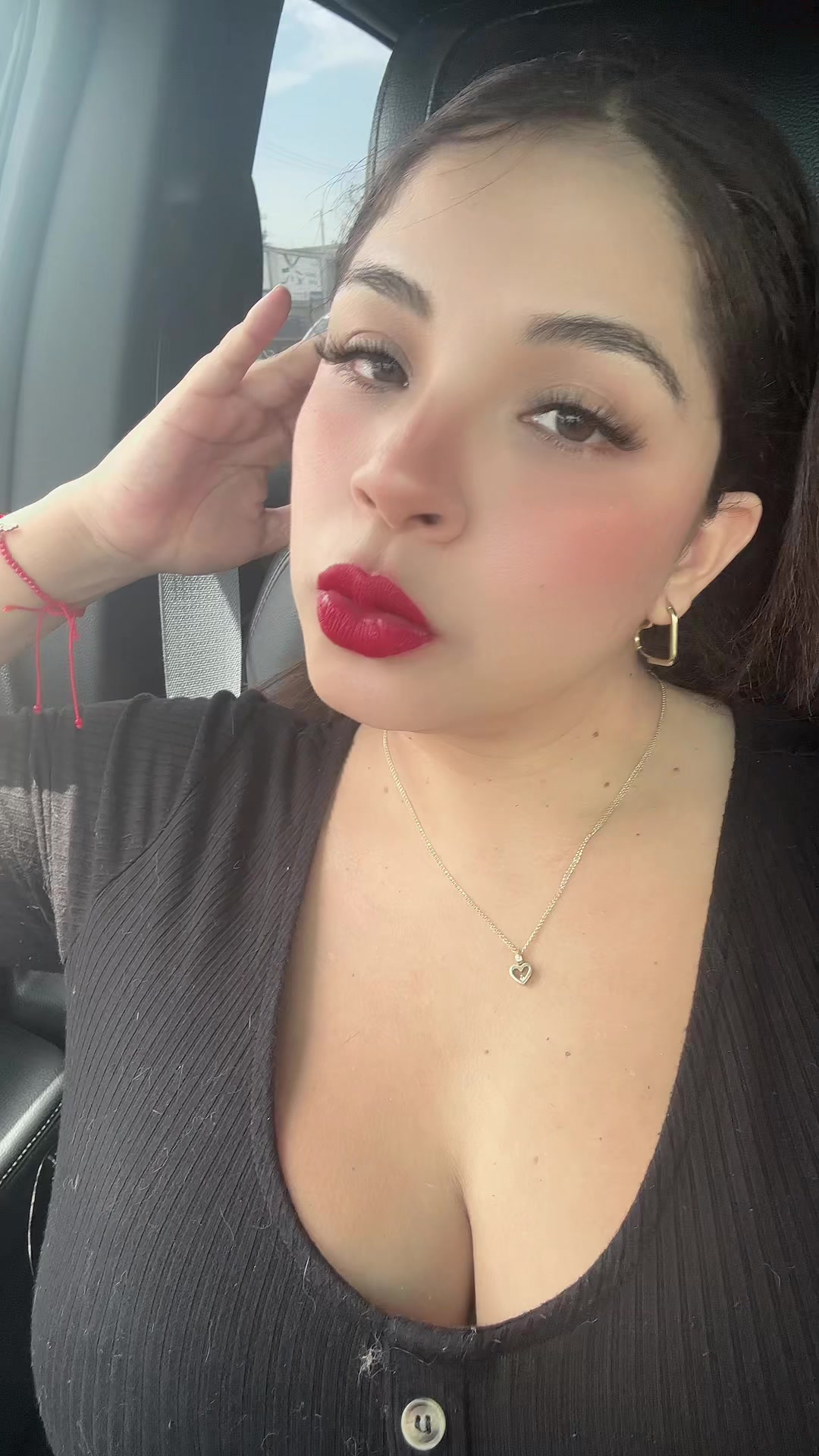 @alexyisabe
