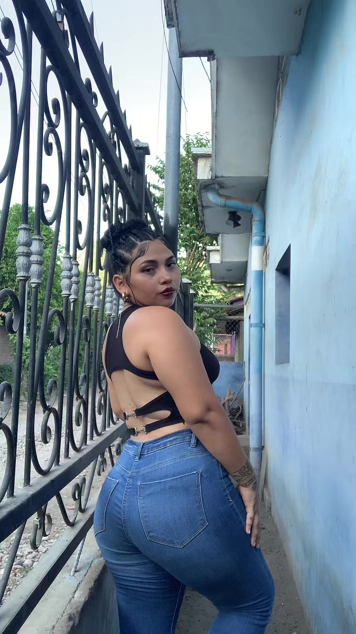 @🍒 𝒜𝓁𝑒𝒿𝒶𝓃𝒹𝓇𝒶 🍒