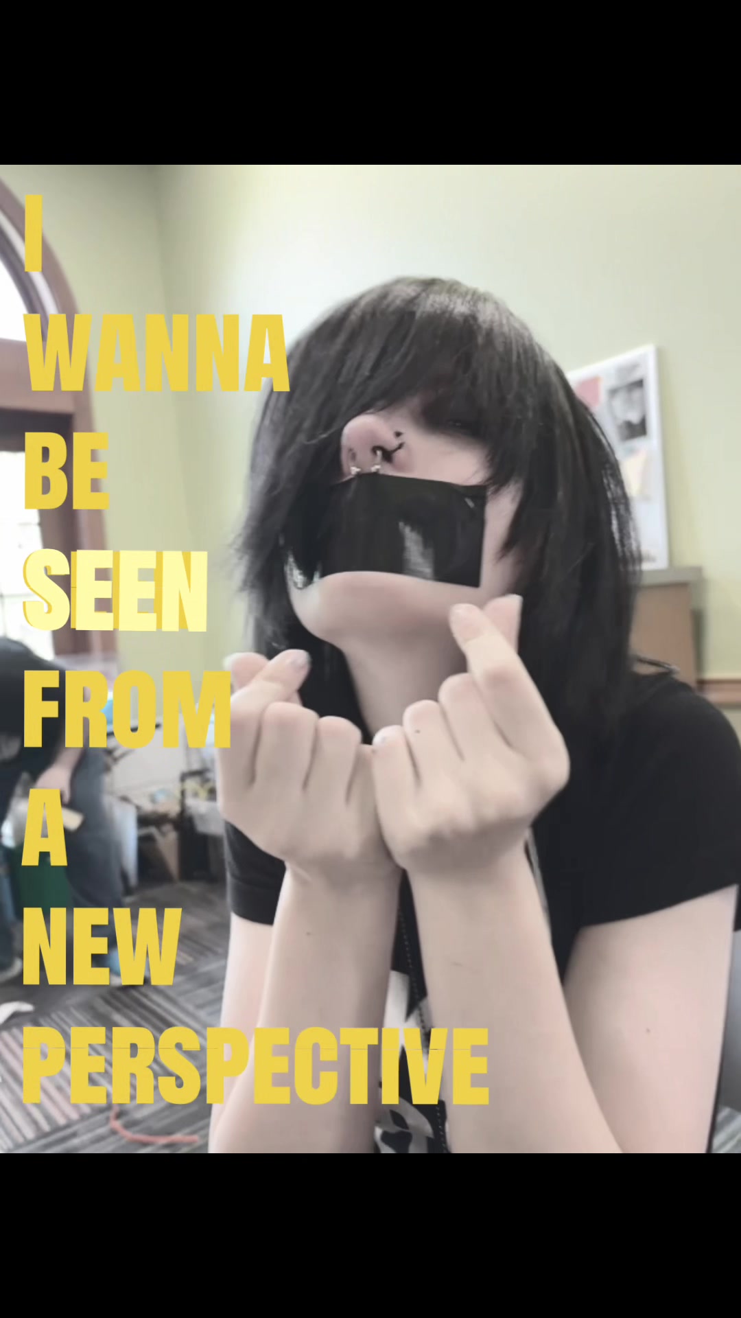 @⃟
