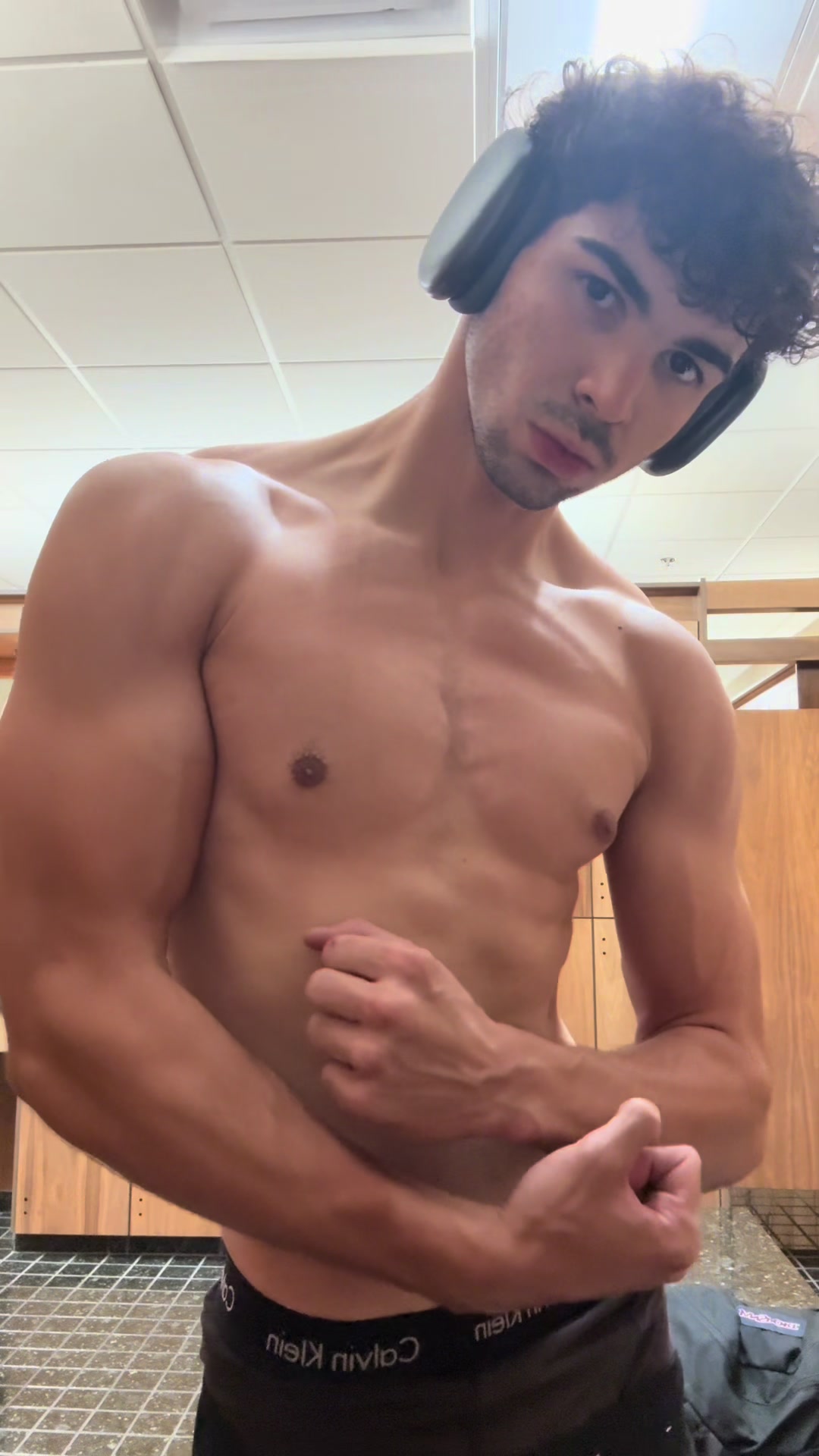 @noahsbuiltfit