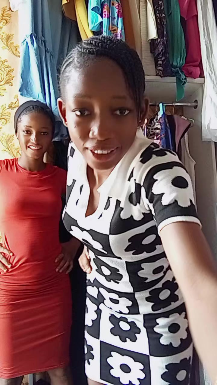 @SLIM GIRL 🥰🥰