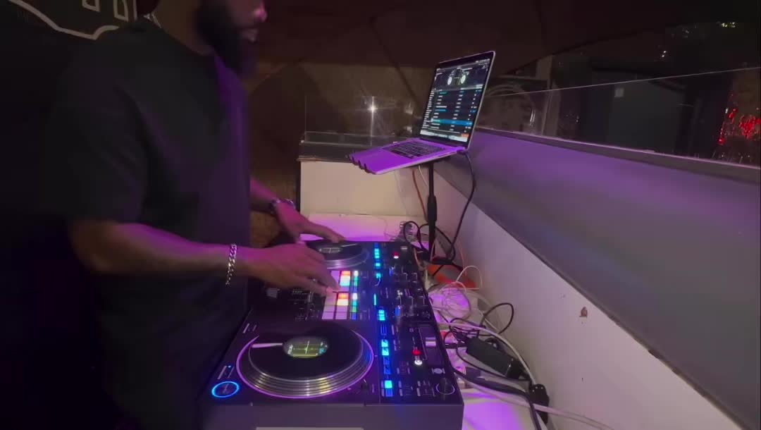 @DJ Lito Bolton
