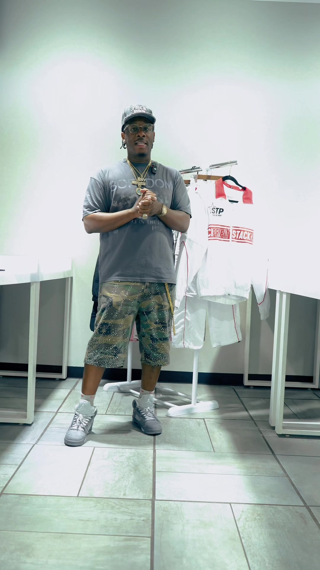 @Stack The Profit Clothing