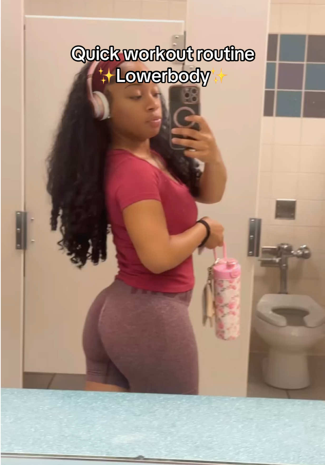 @Rose Pooh 🍭⭐️💓 • Following