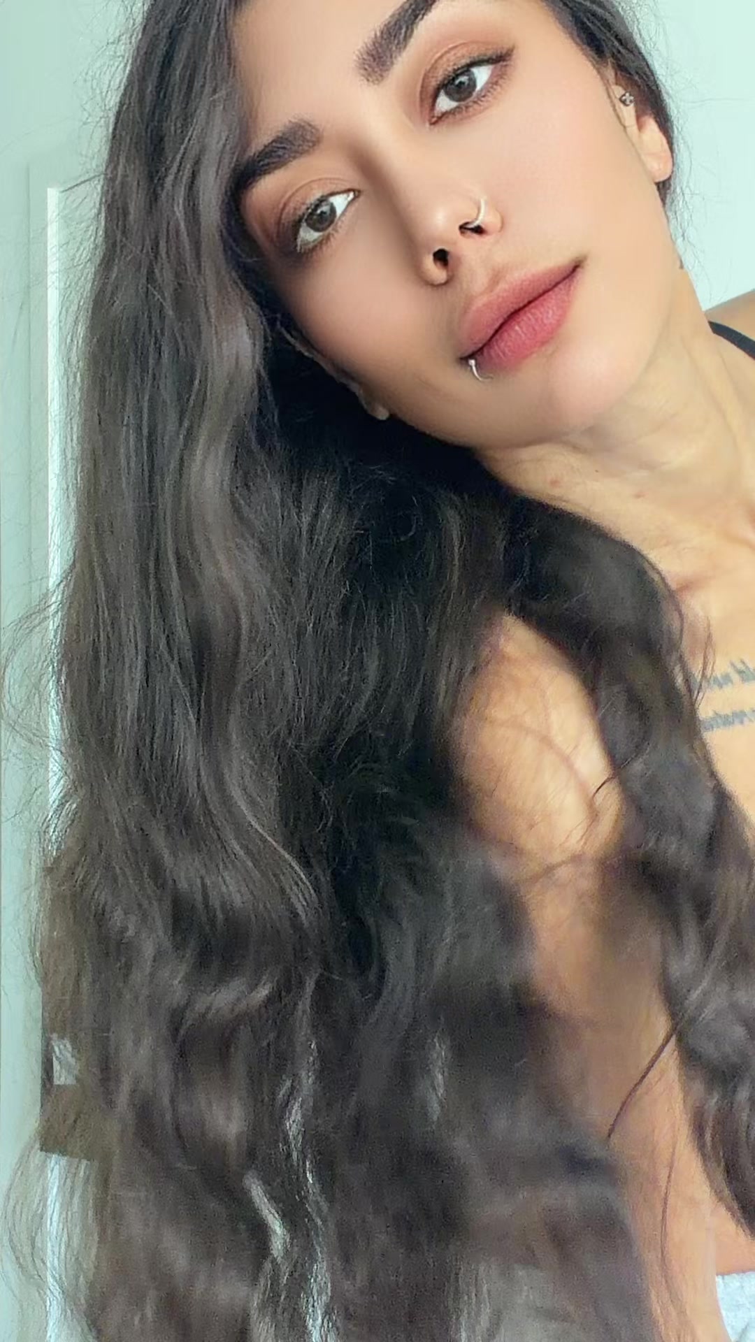 @elnazzz.qasemi