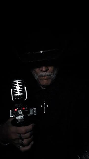 @THE MAN IN THE DARK💙🕊💀💙