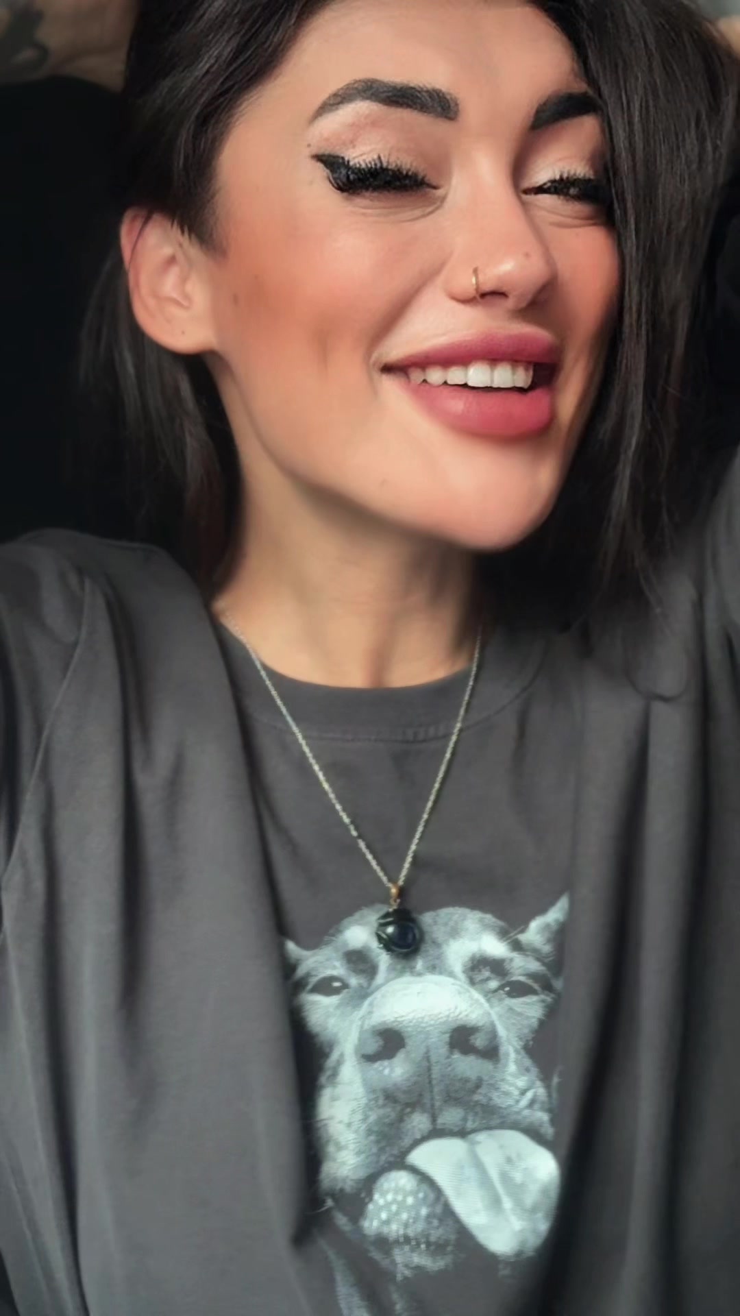 @Тина