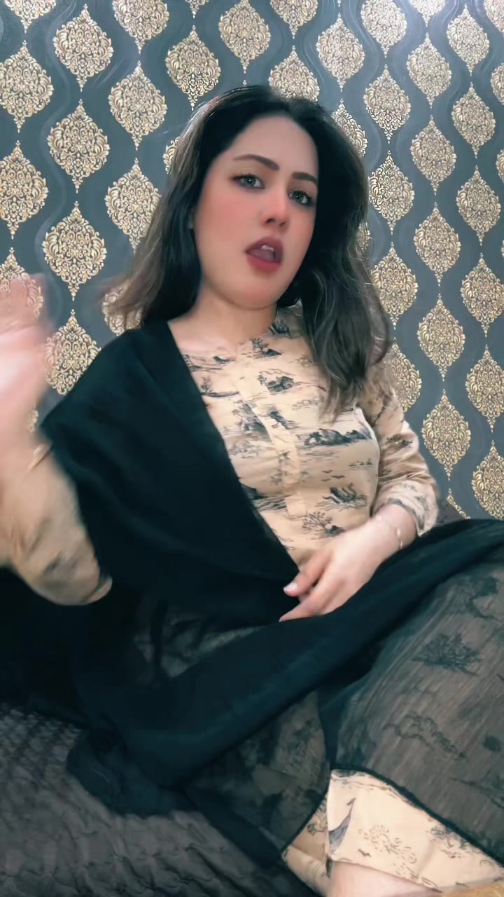 @ChawLa🥀