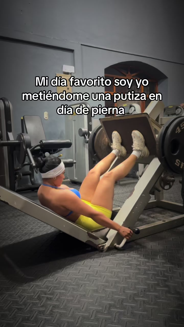 @Paola M