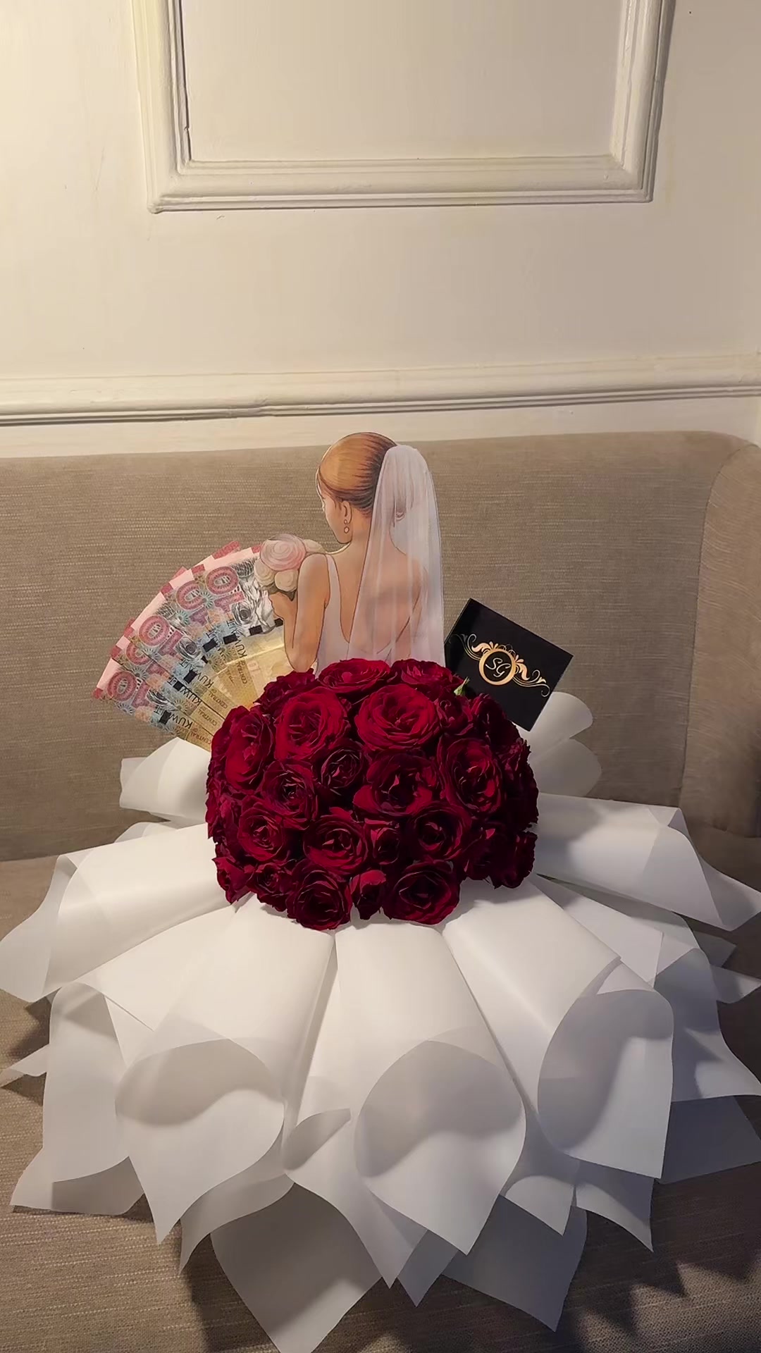 @style_gold_q8