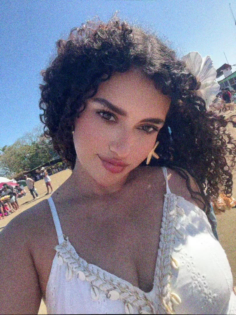 @María José