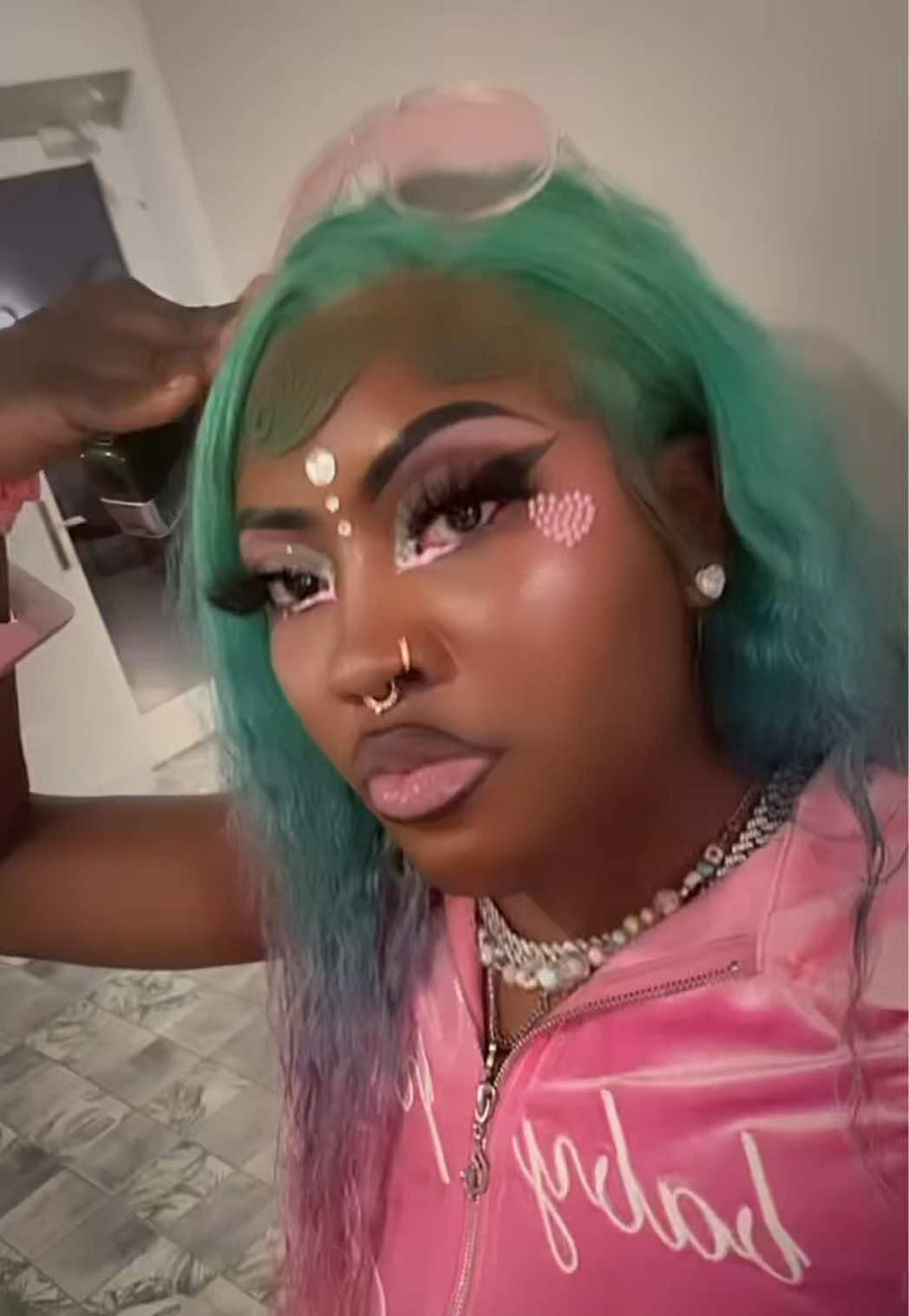 @𝐇𝐞&rsquo;𝐬🎀𝐁𝐚𝐫🦄𝐛𝐢𝐞