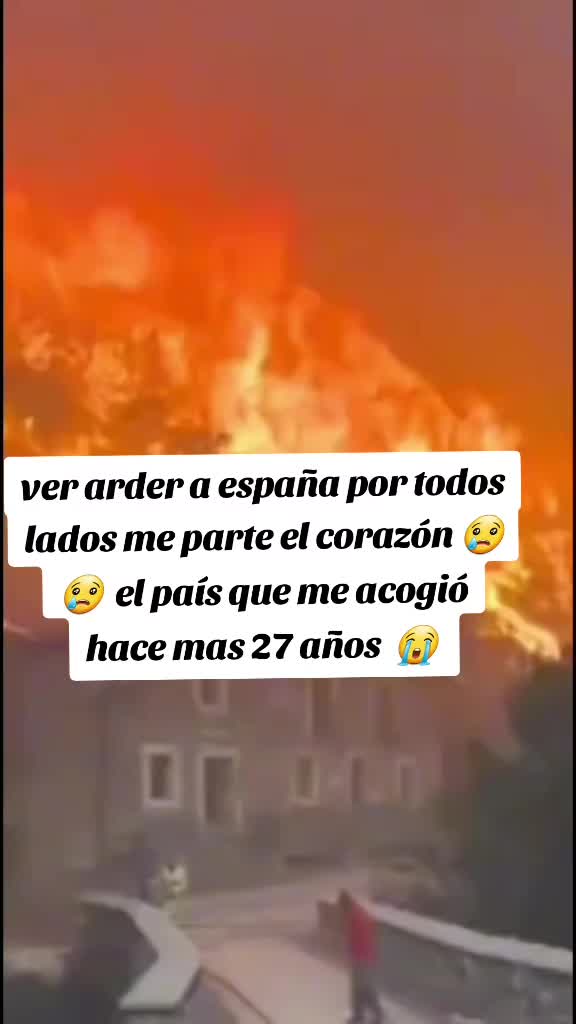 @María
