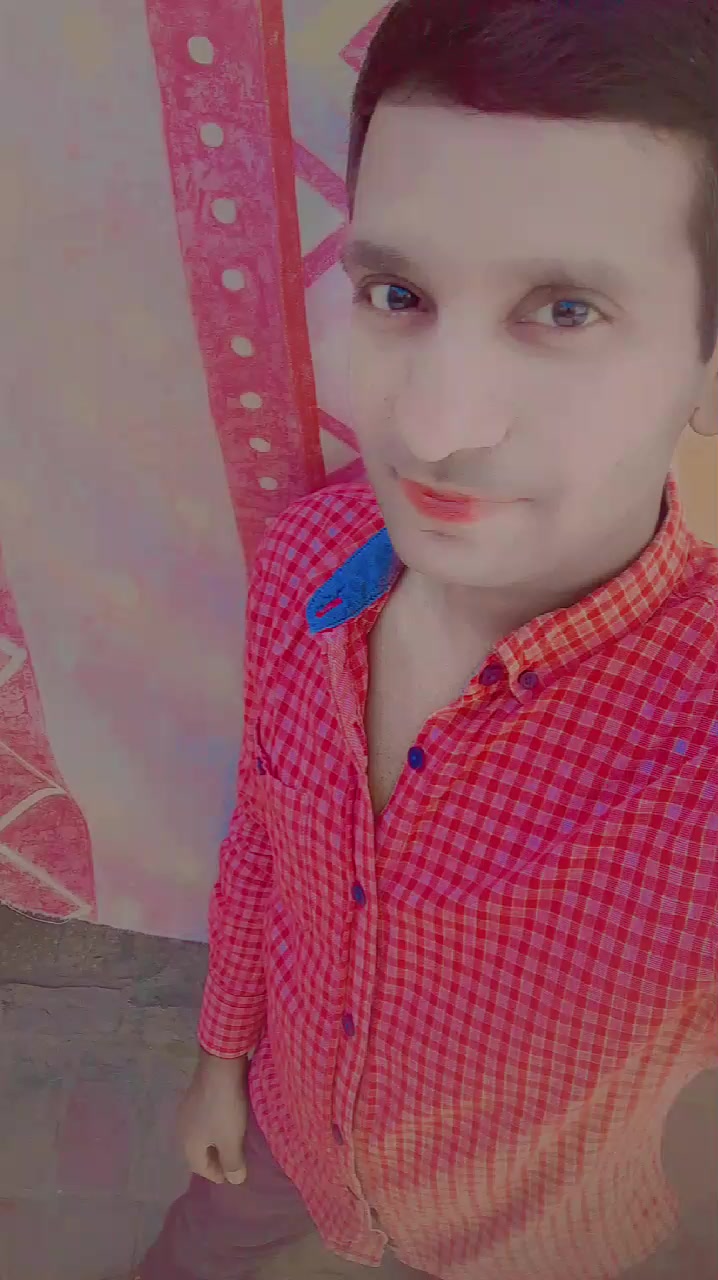 @WaqasAhmad😘