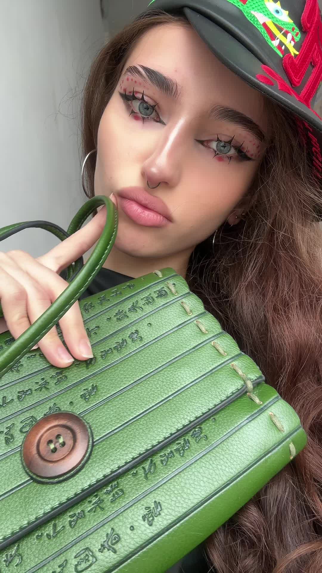 @тгк:AzerchAchA🪽