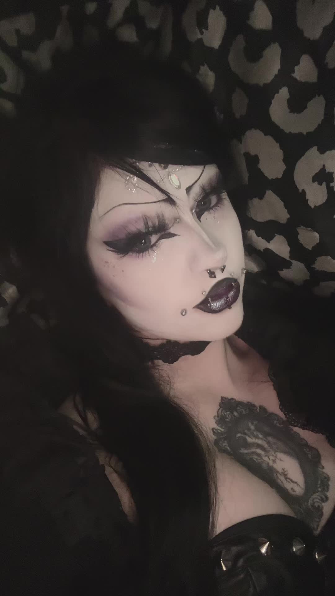 @𝔅𝔯𝔦𝔞𝔫𝔫𝔢 🧛🏻&zwj;♀️☥