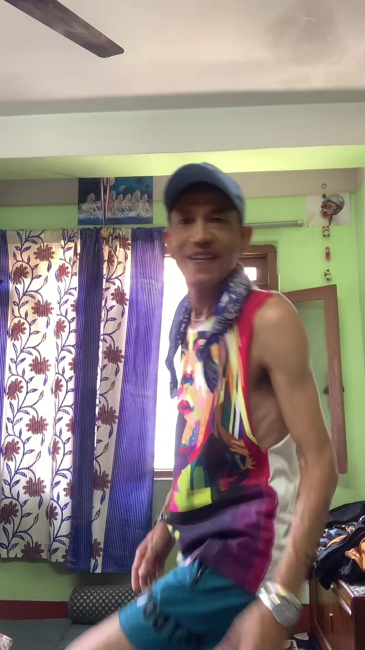@Santosh Khadgi_ Thess santay