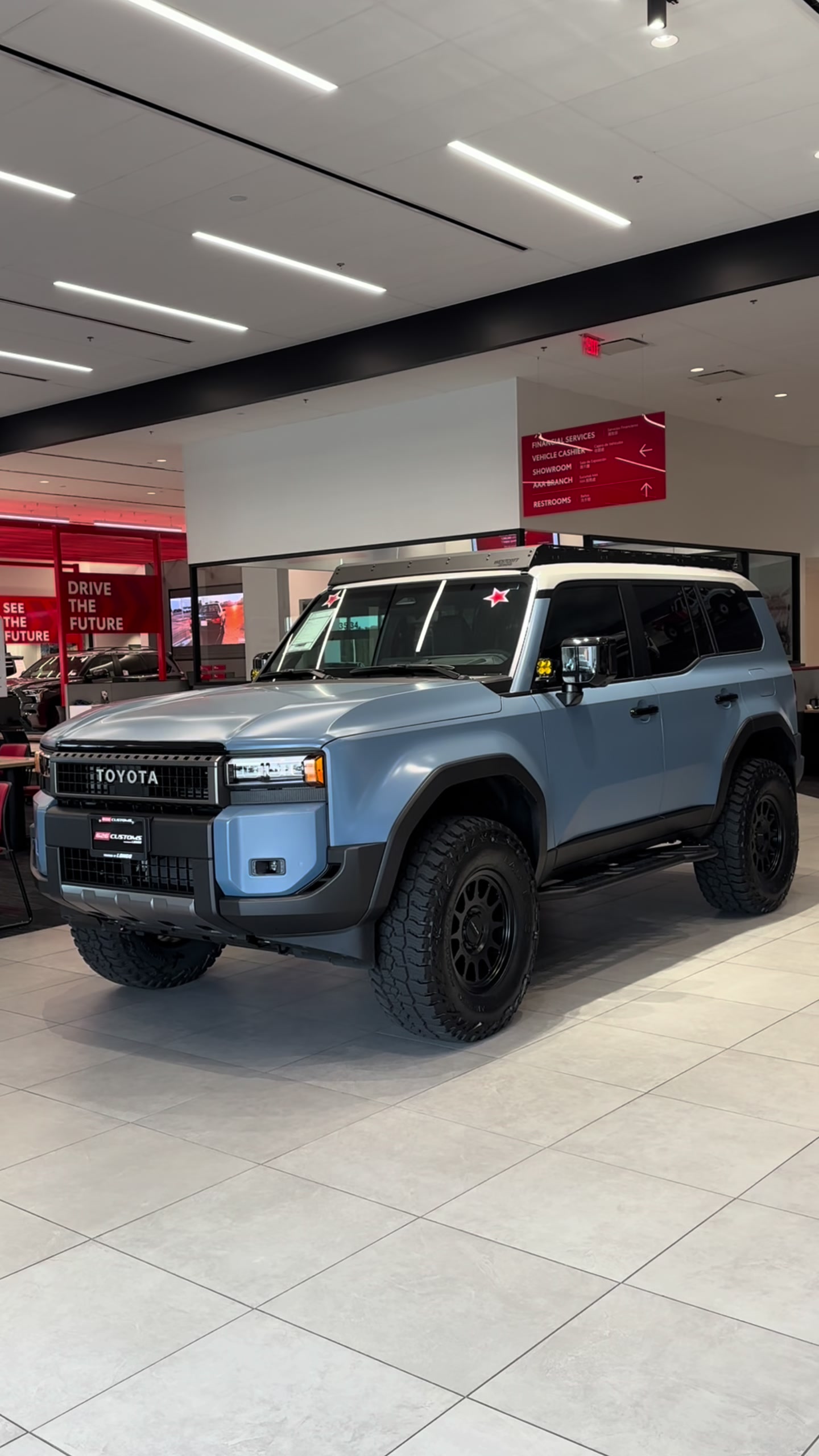 @Longo Toyota