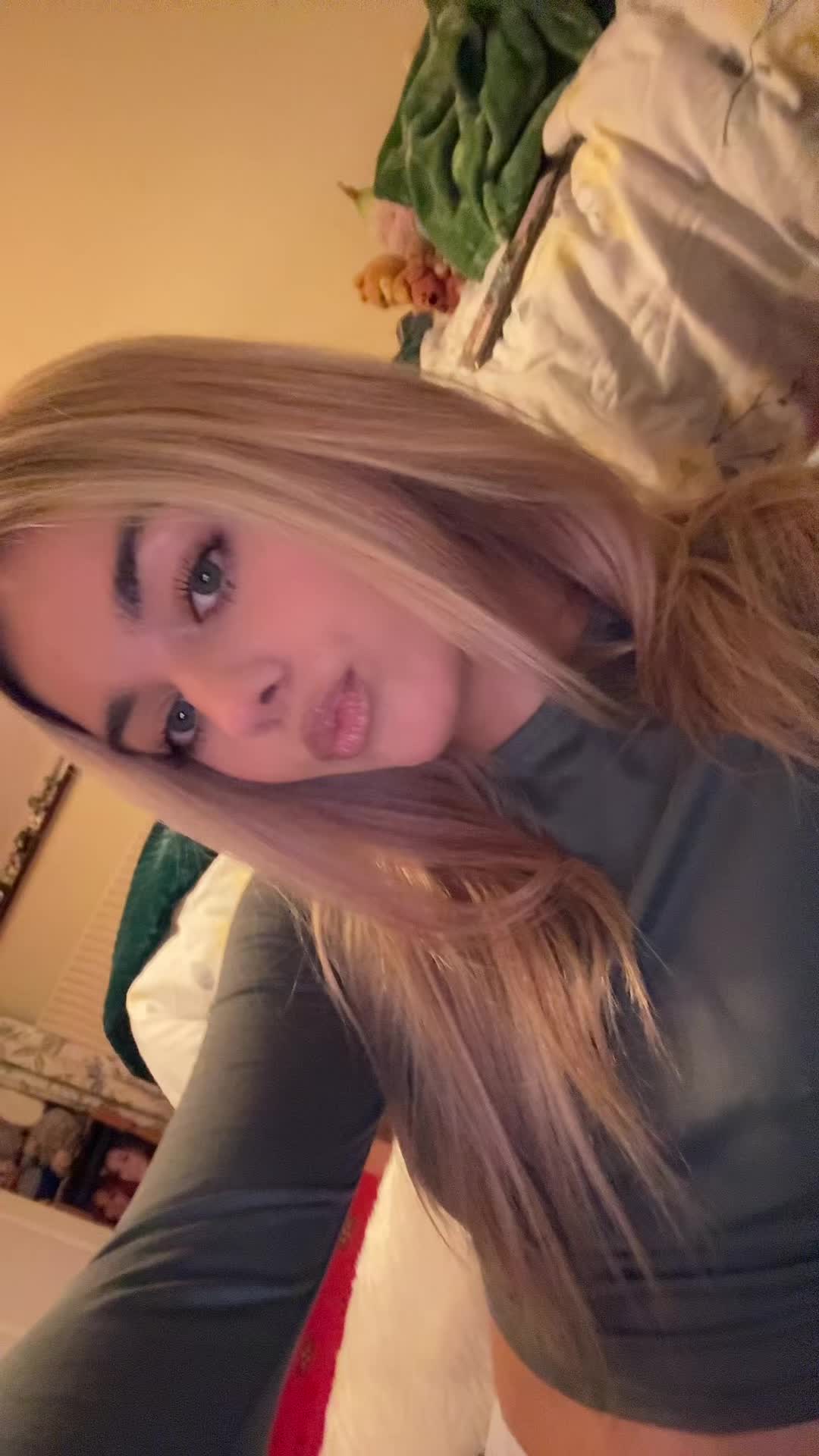 @aIannak9
