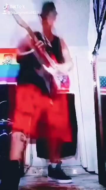 @🏳️⚧️TRAYTRAY🏳️🌈❌🍃💨
