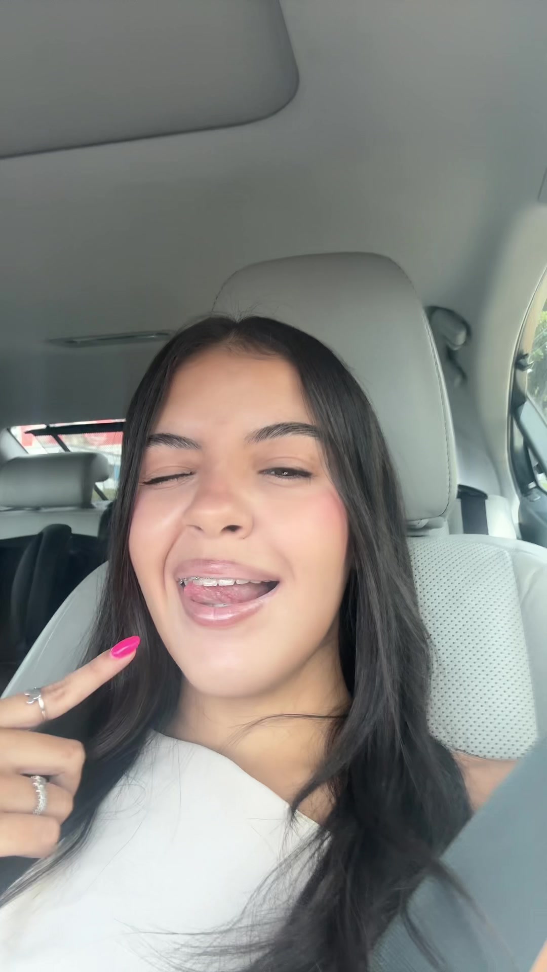 @Alondra Shania ❤️