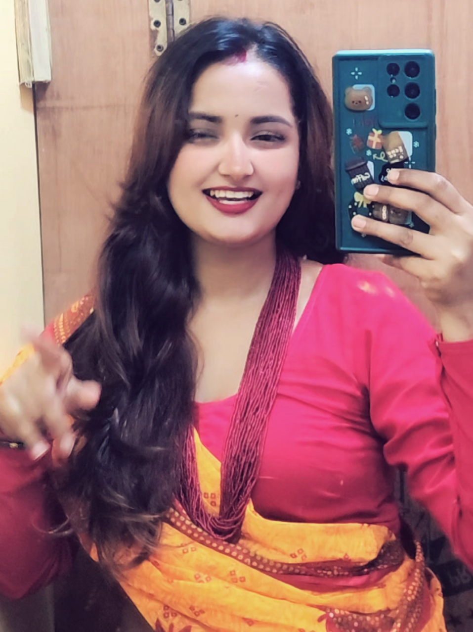 @Aaisa Adhikary 💫