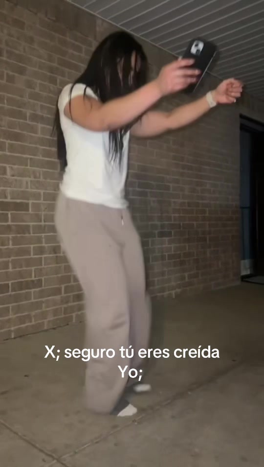 @Daniela Pereira🖤