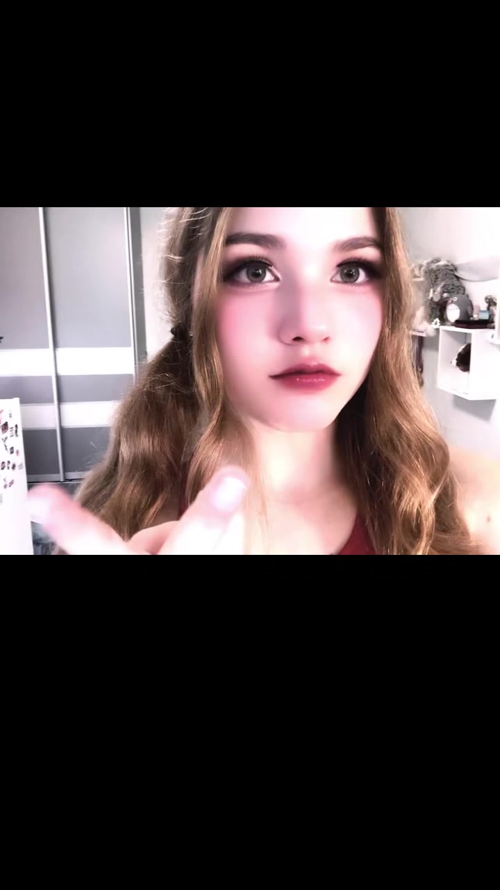 @Lilli