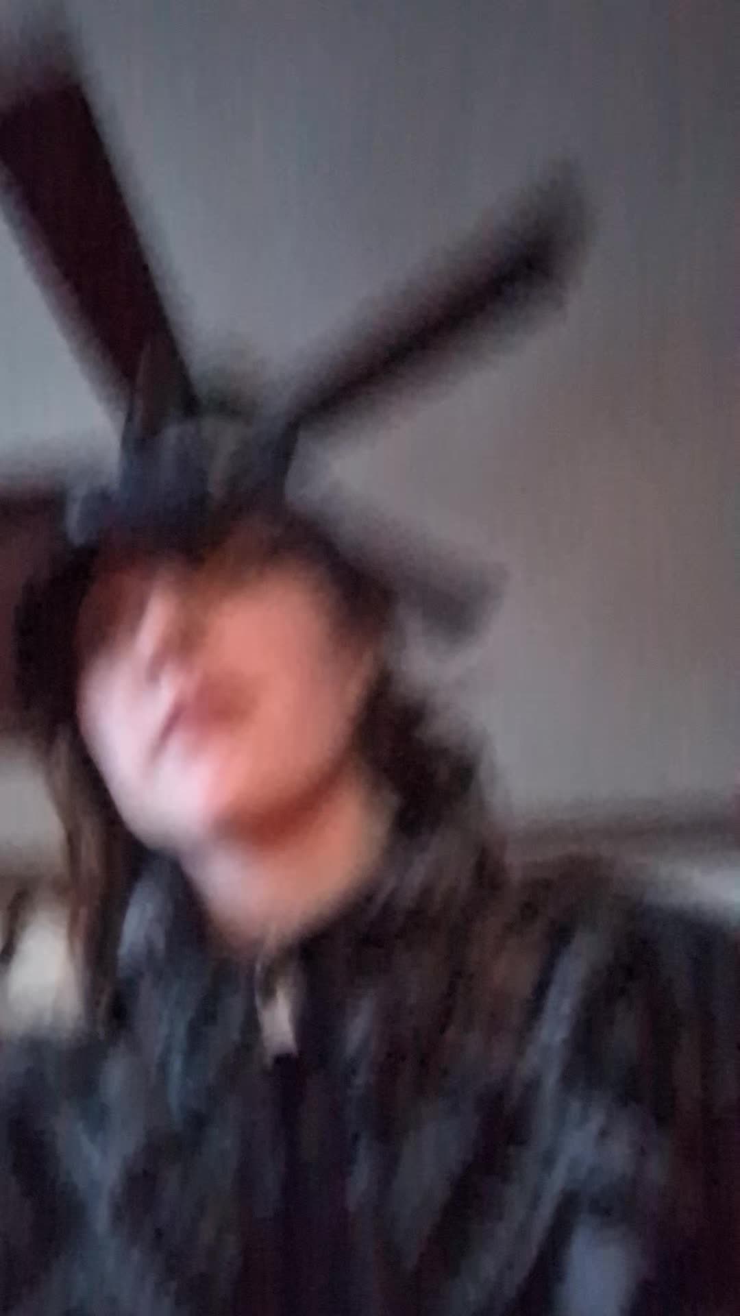 @dude dee