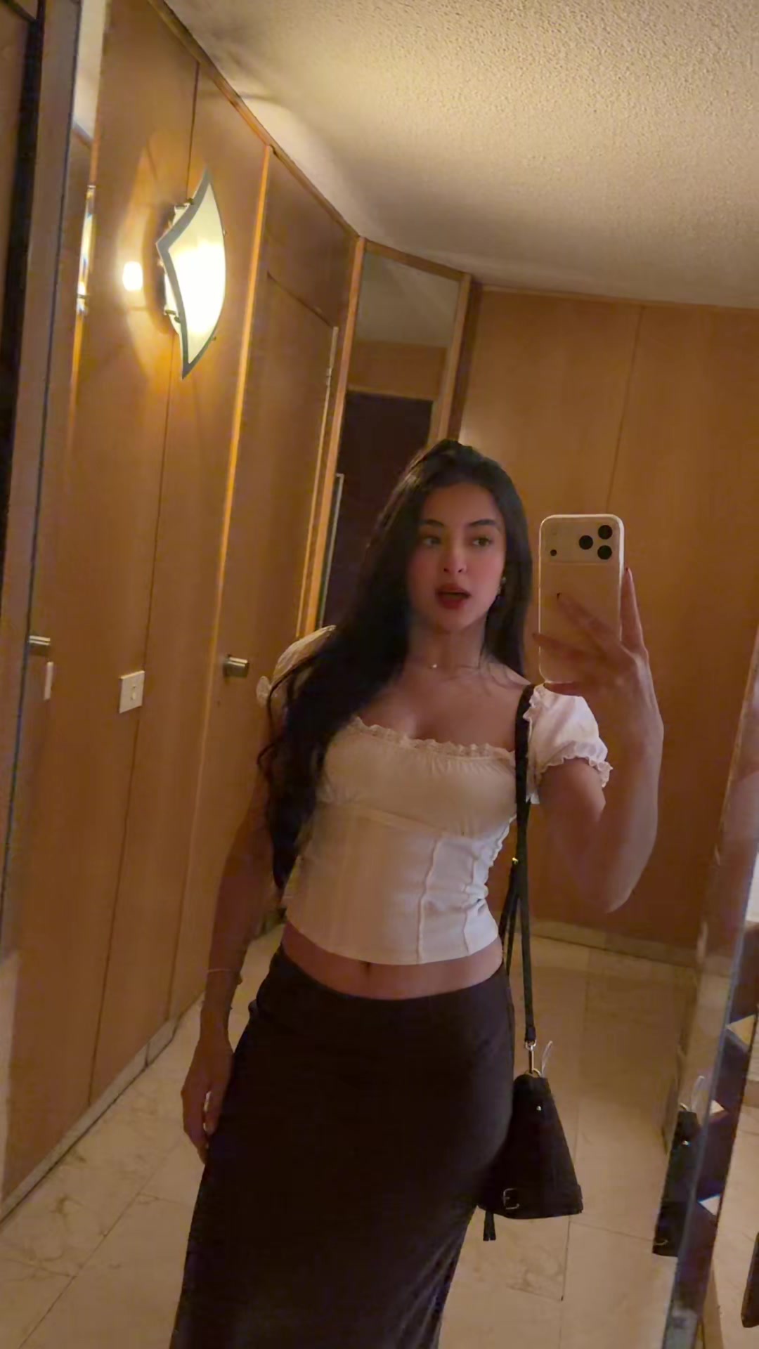 @Anajzobra