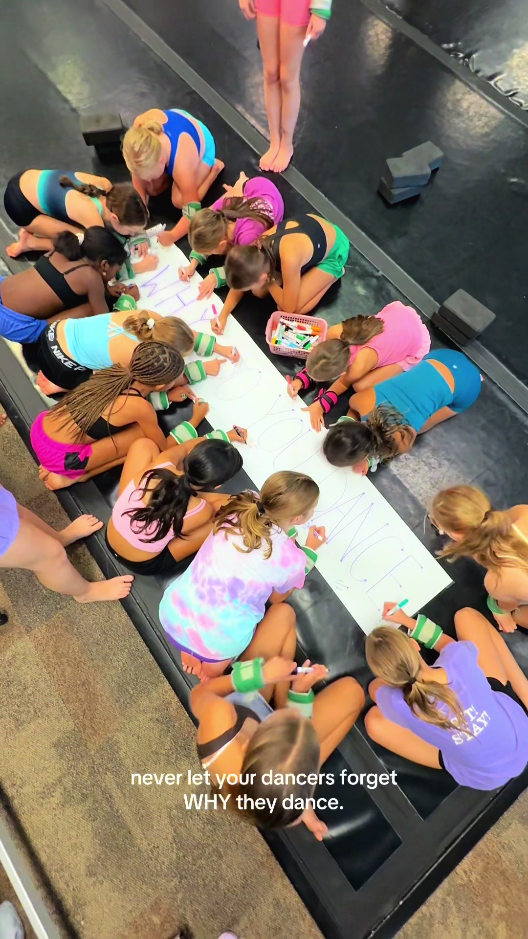 @fomdancecompany