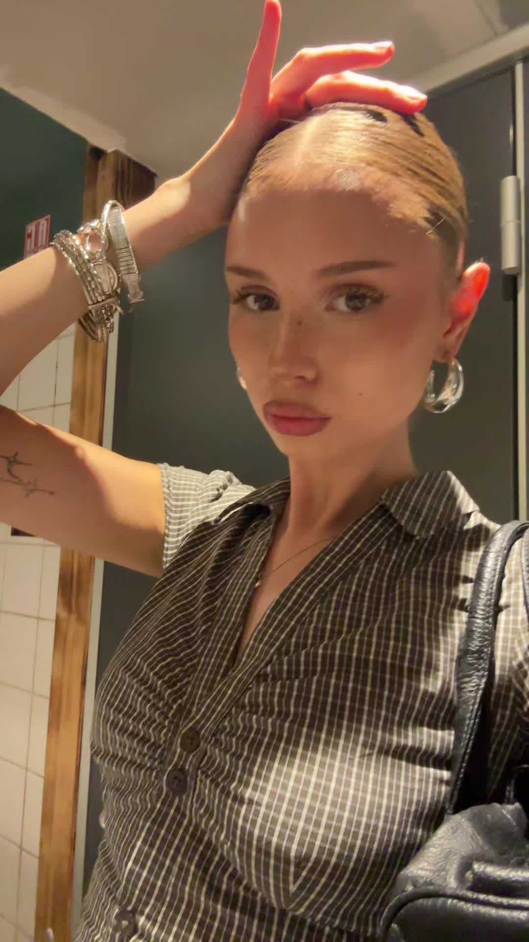 @llll