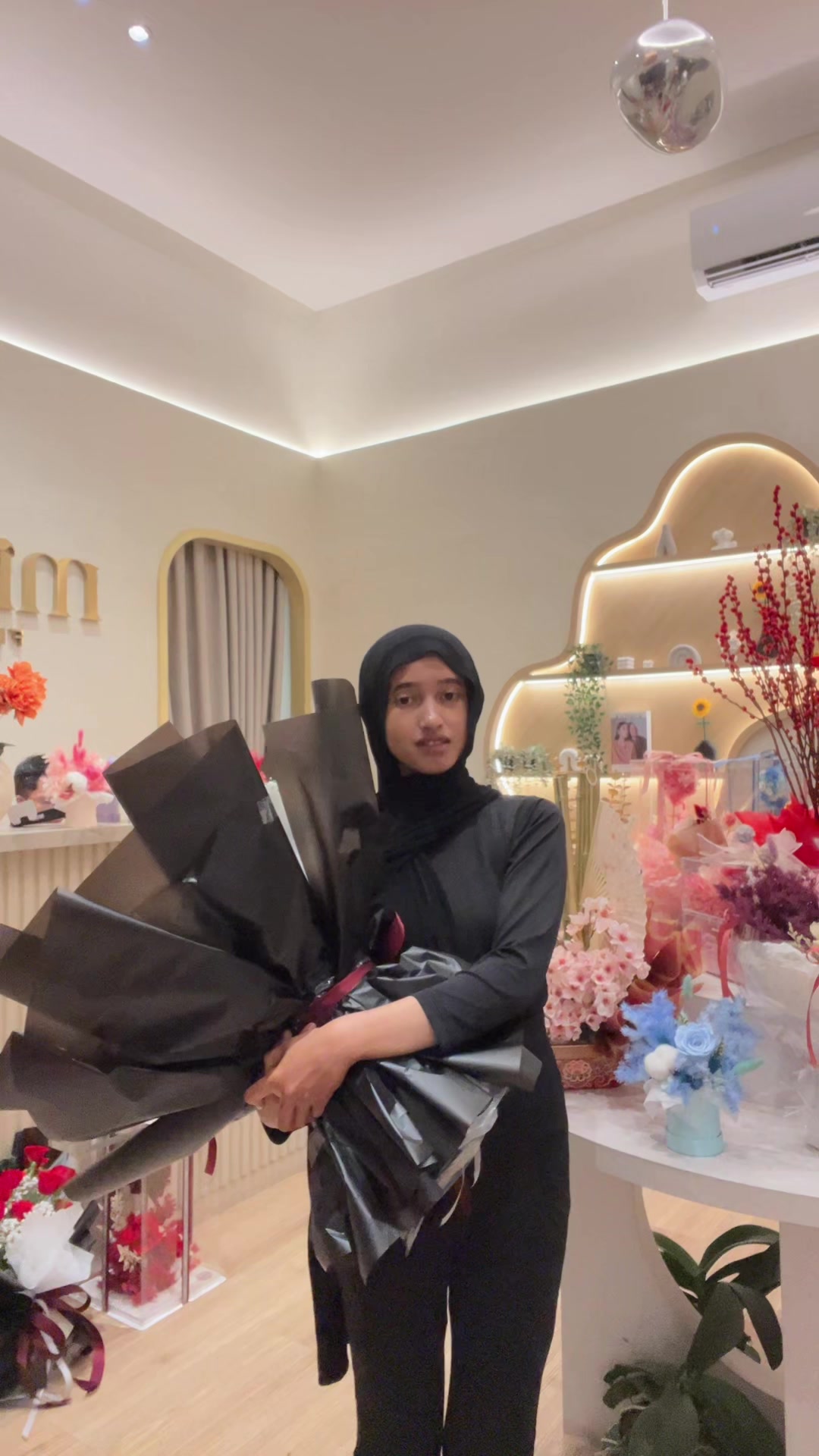@minera florist
