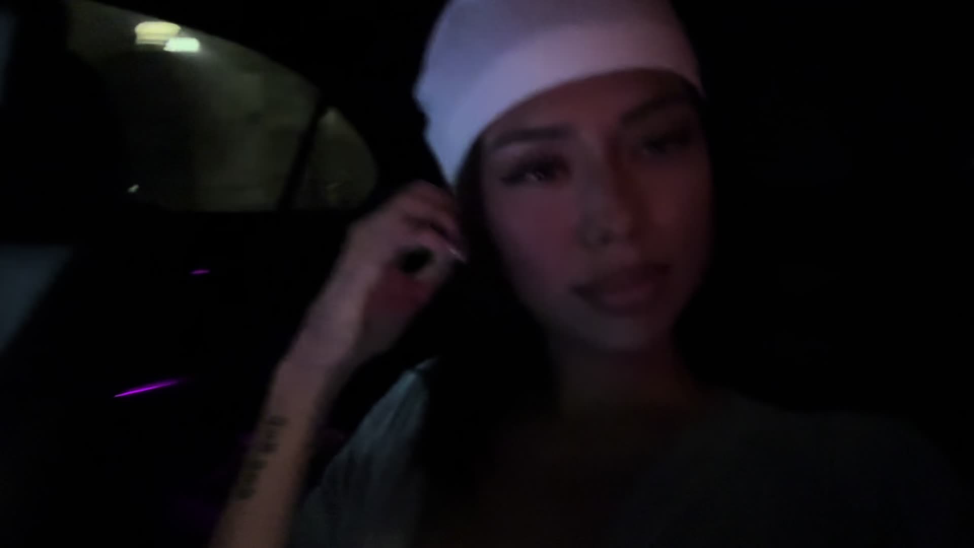 @iz
