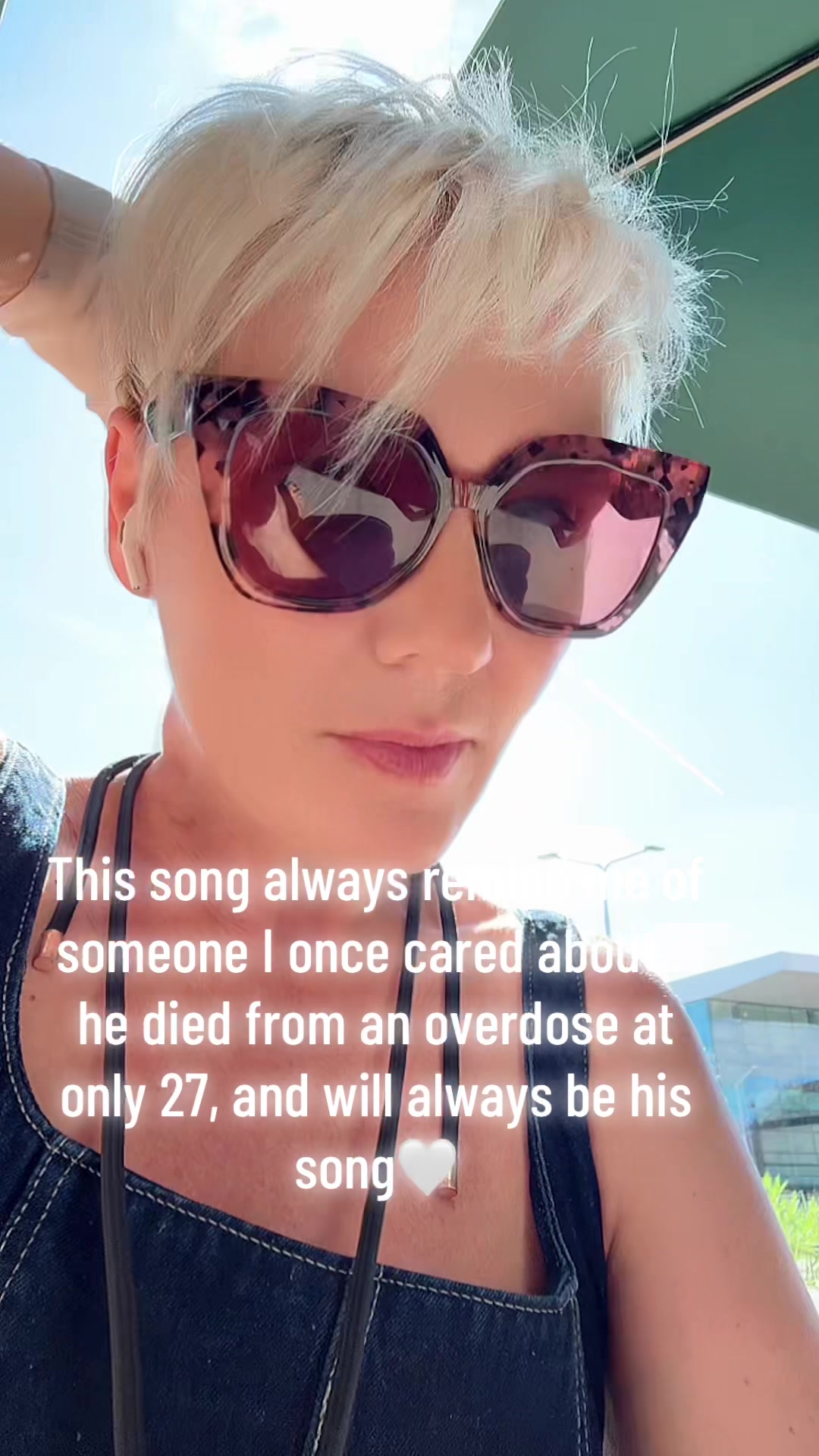 @oxAIDAxo