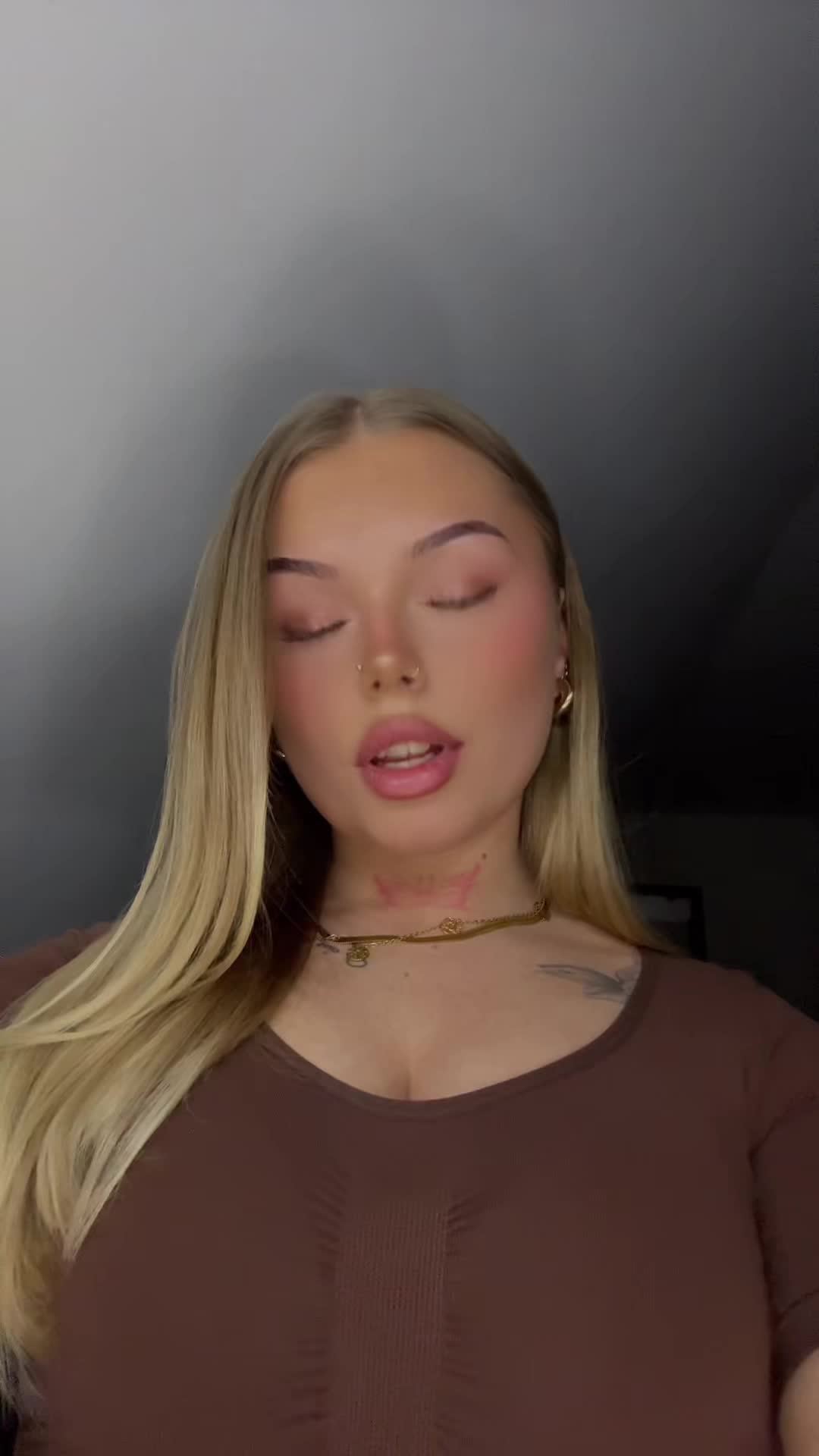 @Vivi