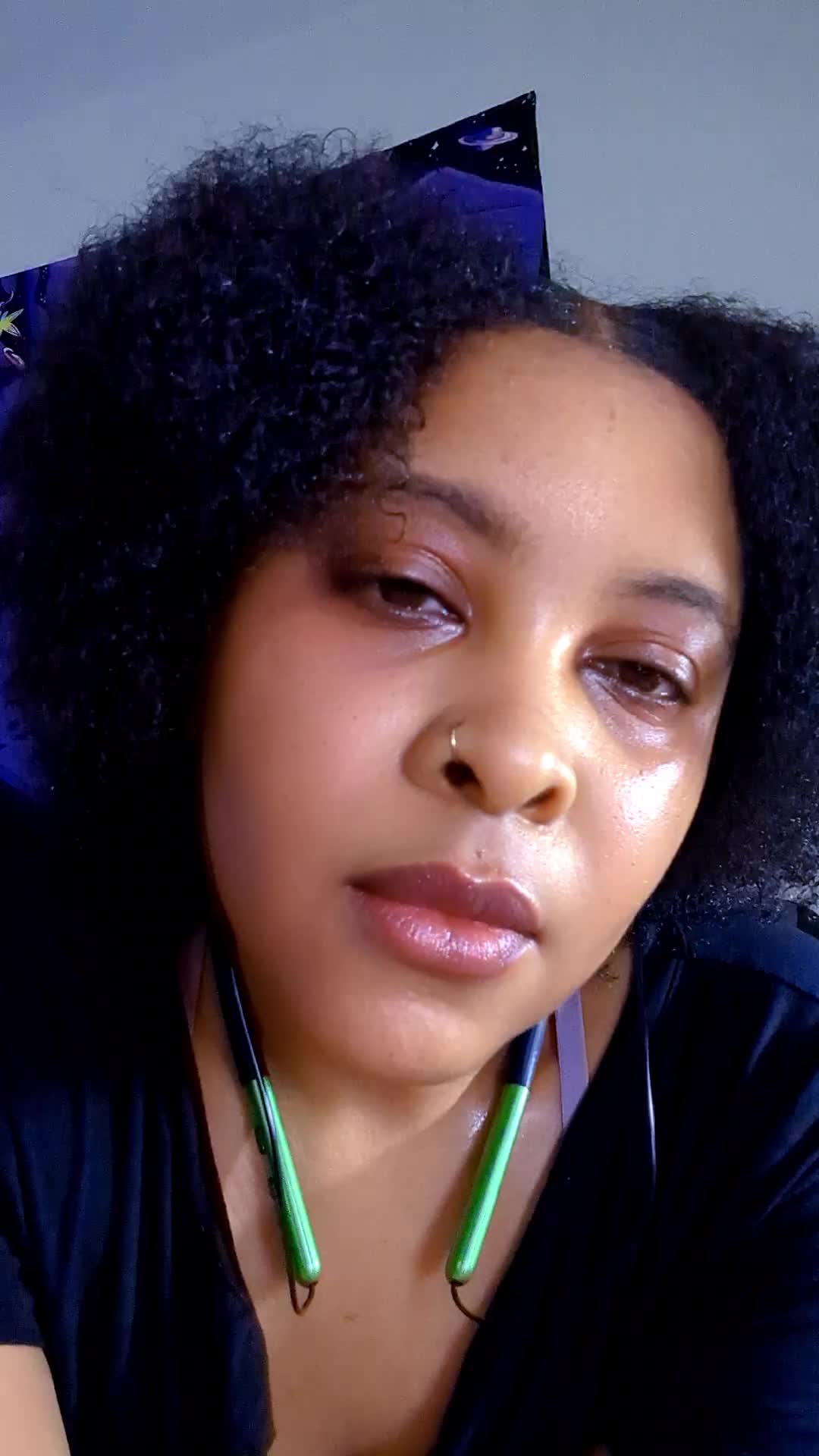 @Nikkiblu82