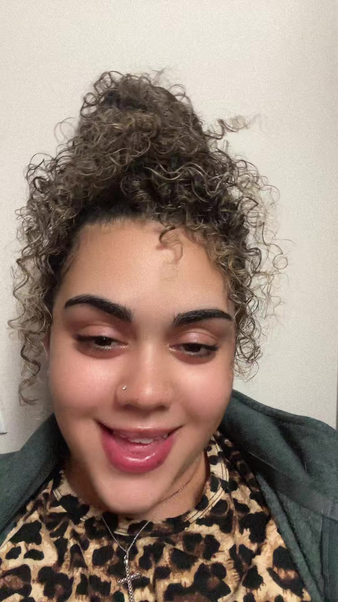 @Domonique