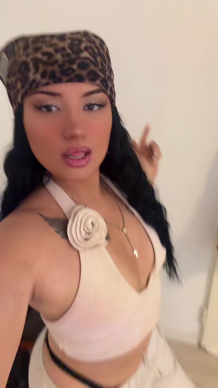 @Anna Valeria✞🇨🇴