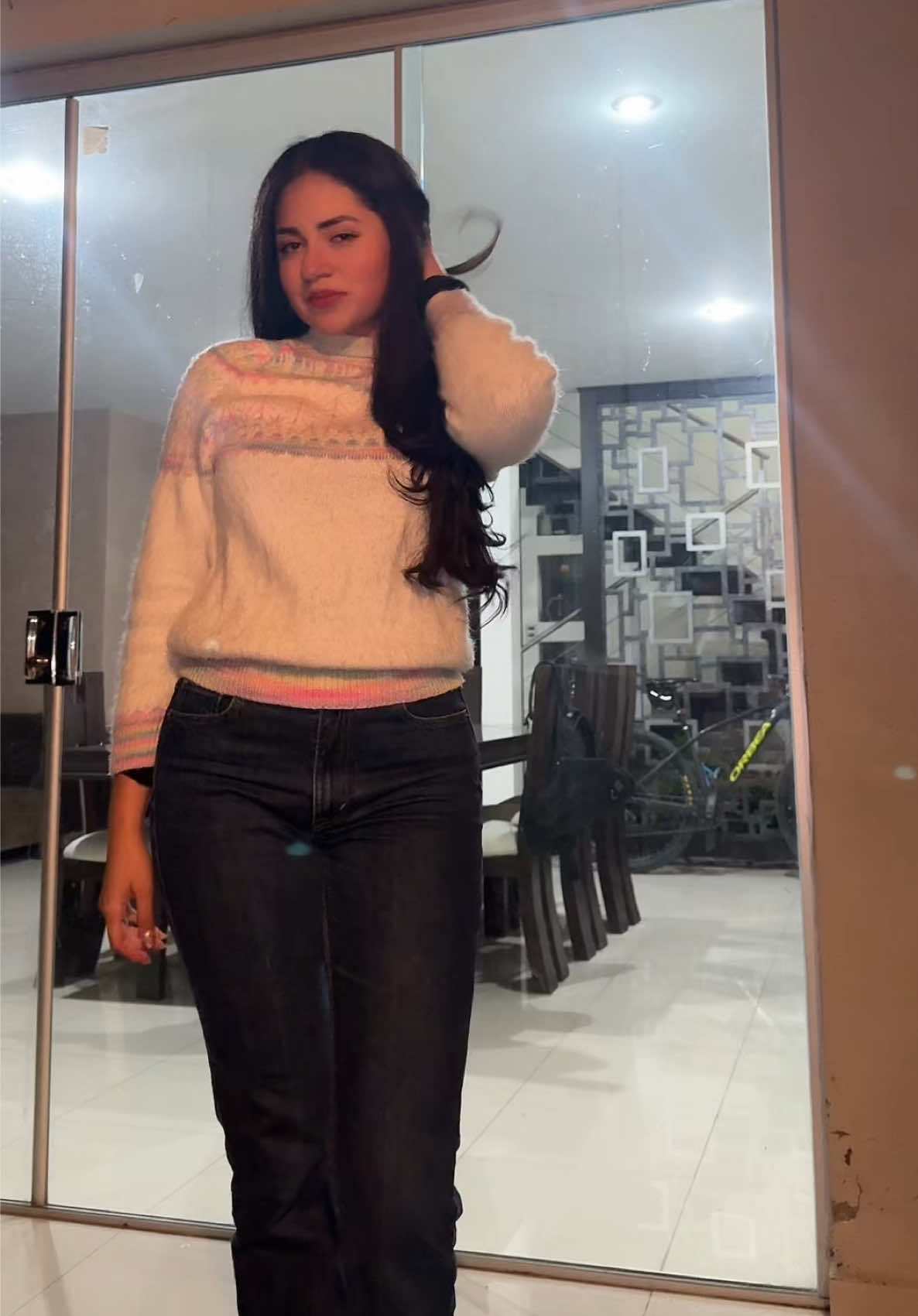 @Anthonela_Escobar