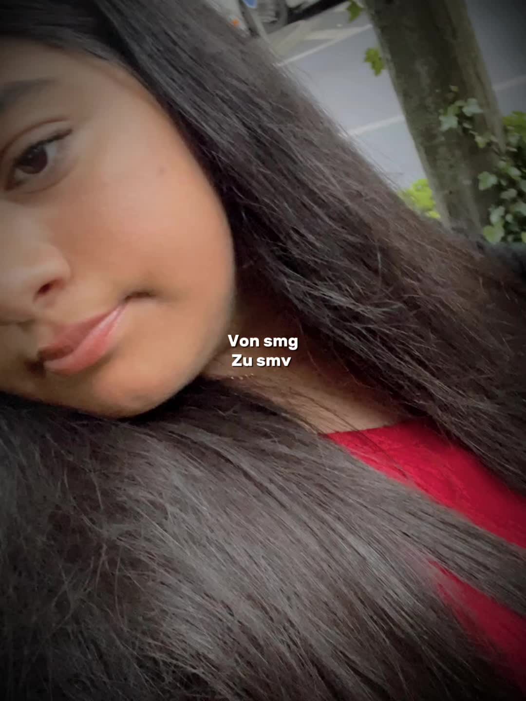 @٩(◕‿◕。)۶