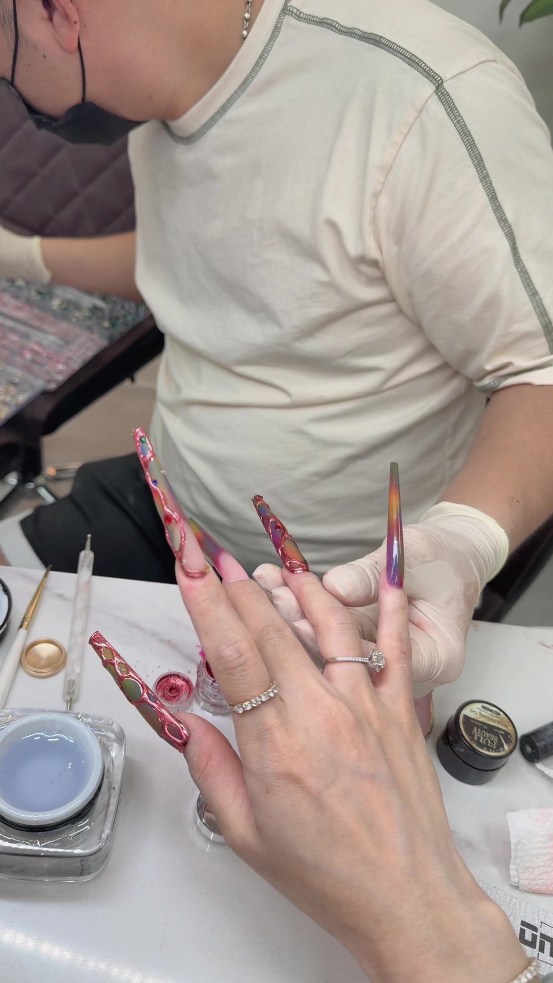 @KimmieNails🇻🇳♥️🇨🇦Tấu Hài😜