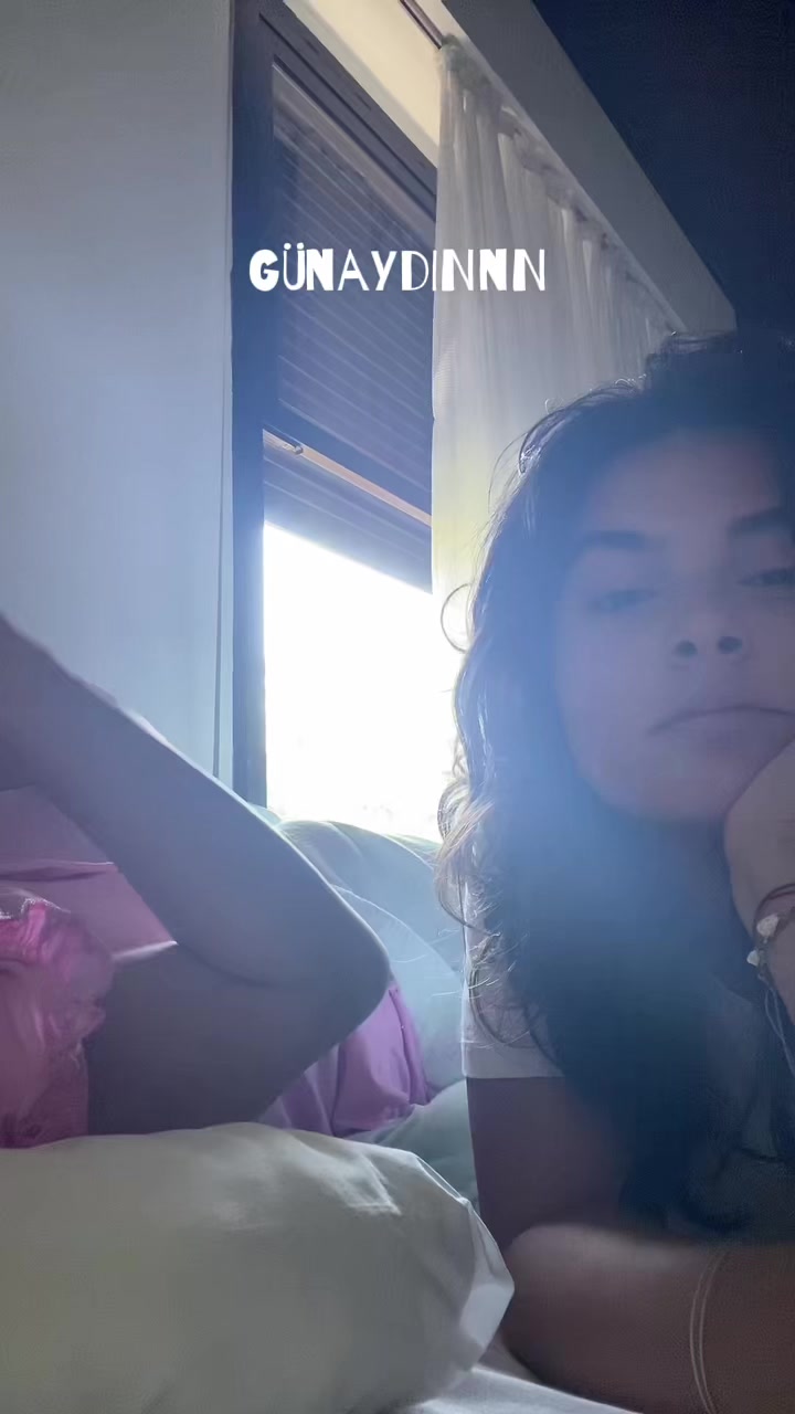 @ayriseksii