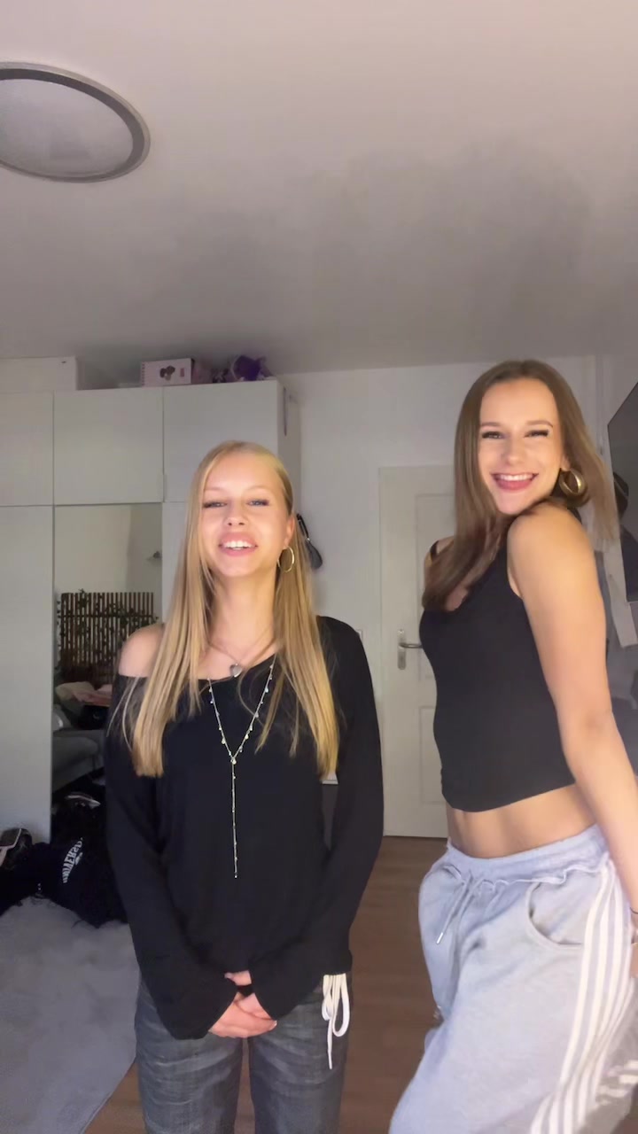 @defektesneaker