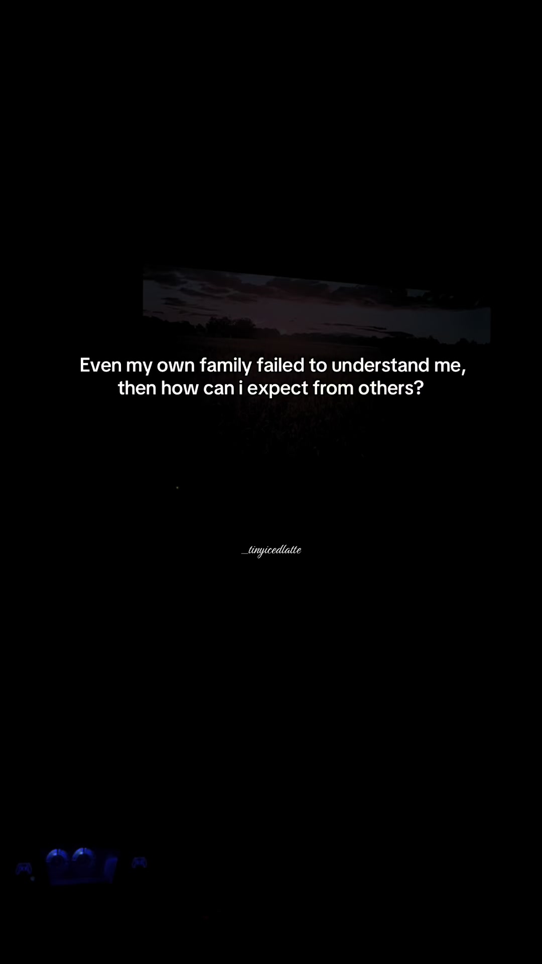 @ᵀⁱⁿʸᴵᶜᵉᵈᴸᵃᵗᵗᵉ✨