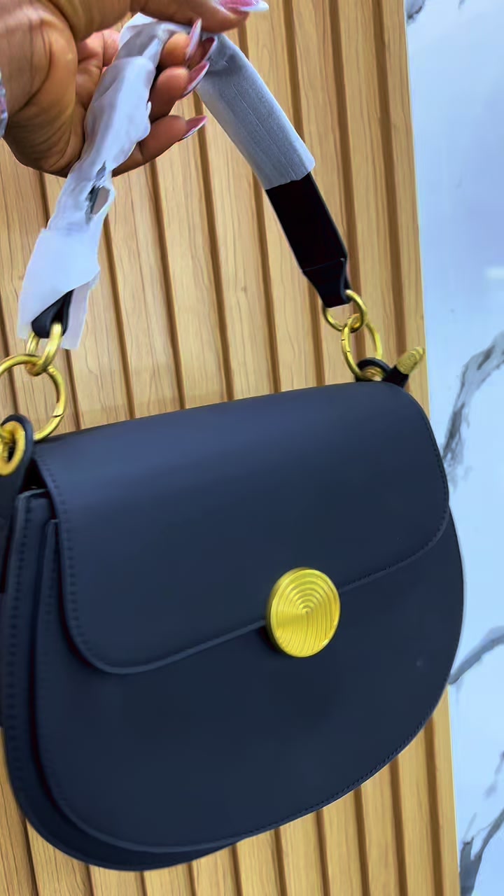 @Bmz_bags